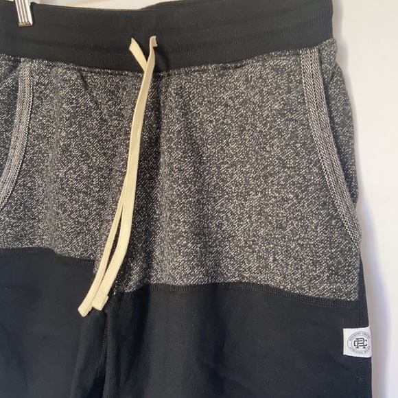 REIGNING CHAMP Terry Sweatshort - Picture 3 of 3
